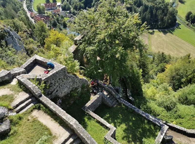 Burg Hohengundelfingen, Germany